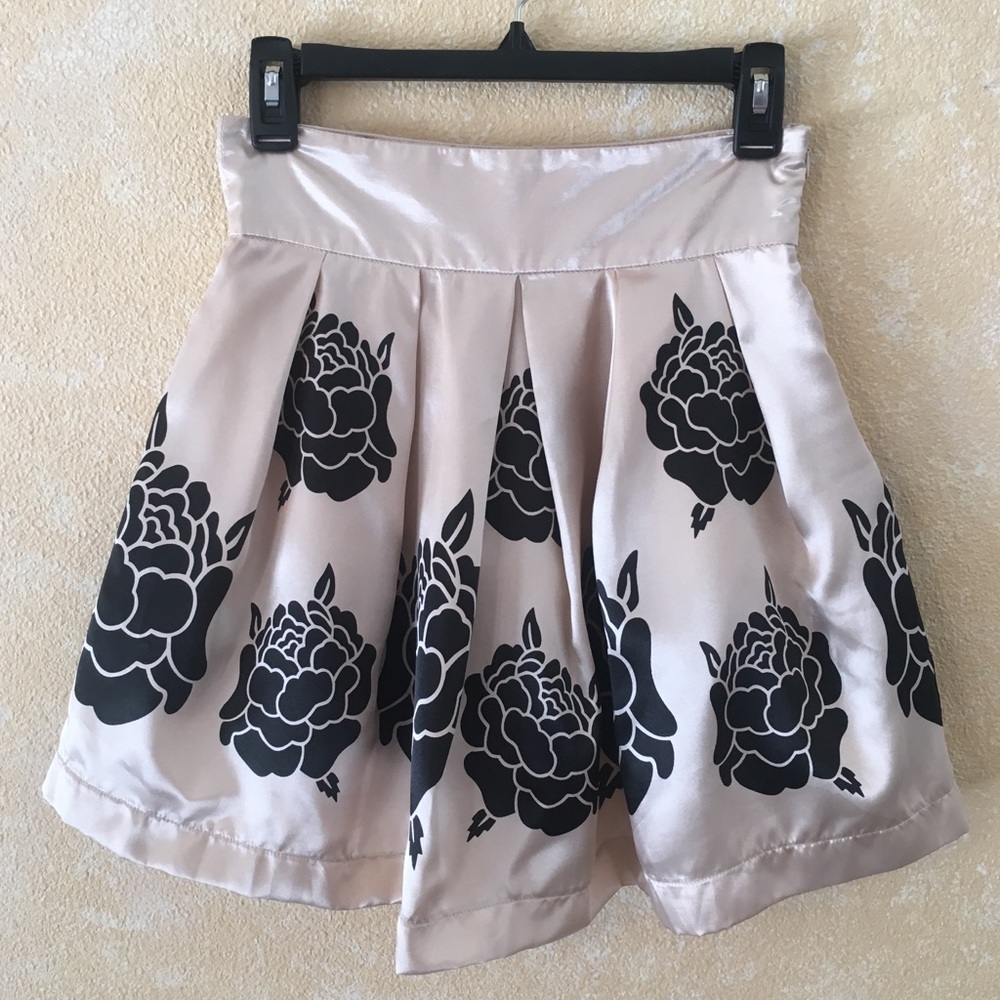 Pleated Skater Mini Skirt - Picture 1 of 8